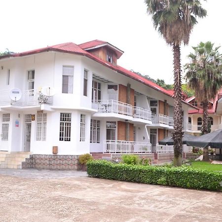 Musanto Hotel Gisenyi Bagian luar foto